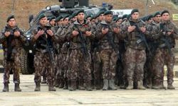 Özel TİM'ler Afrin'e doğru harekete geçti
