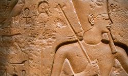 Antik Mısır'ın Gizemli Mesajları, Hierogliflerle Dolu Bir Keşif