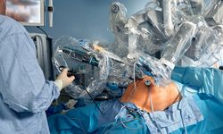 Robotların Cerrahi Müdahalelerdeki Yeri ve Geleceği