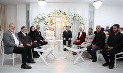 Aile Bakanı Göktaş, genç çiftin nişan törenine sürpriz yaptı