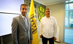 Ankaragücü Mustafa Kaplan ile yeniden anlaştı