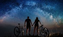 Astrolojinin ilişkilerde aşk uyumuna etkisi