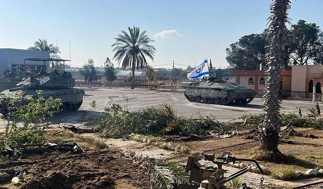 İsrail Refah Sınır Kapısı Kontrolünü Ele Geçirdi