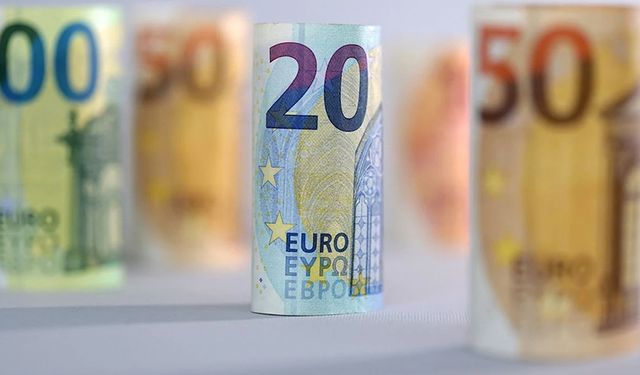 Euro Bölgesi'nde Perakende Satışlar Canlandı