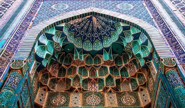 İslam Mimarisi, Sanat ve İbadetin Zarif Bir Buluşması