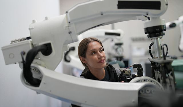 Robotik Lazer Cerrahisi, Geleceğin Tıbbında Bir Devrim