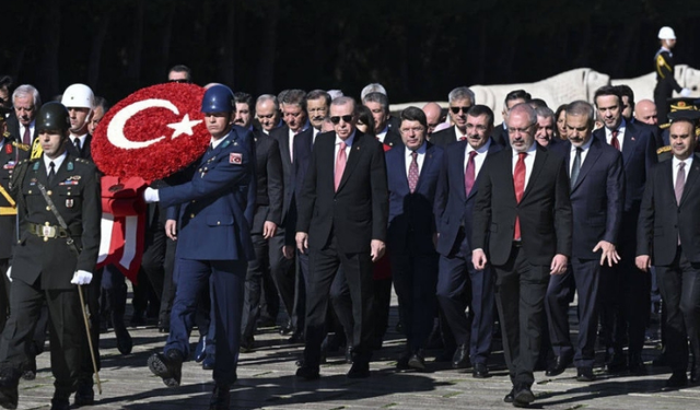 Erdoğan’dan Cumhuriyet Bayramı’nda “Vatanın Bekası” Mesajı