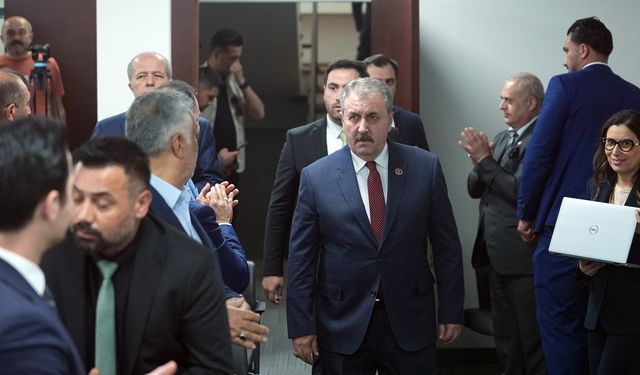 Destici: Türkiye, Pakistan’ın yanında olmalıdır