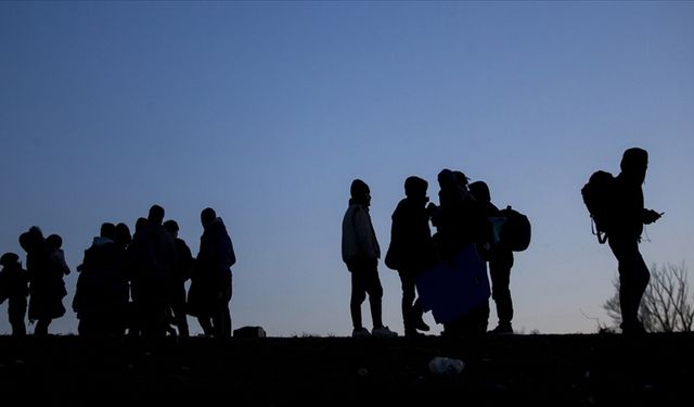 Edirne ve Kırklareli’nde 15 düzensiz göçmen yakalandı