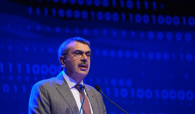 Yusuf Tekin: Eğitim sadece bilgi aktarmak değildir