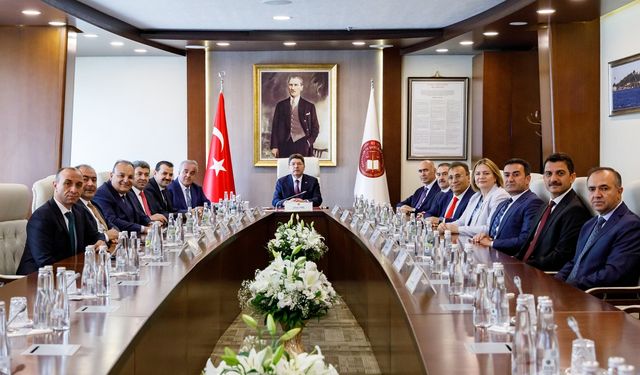 HSK’da yeni başkan ve üyeler belirlendi