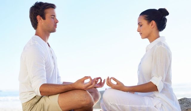 Meditasyonla astrolojik uyumu keşfetmek