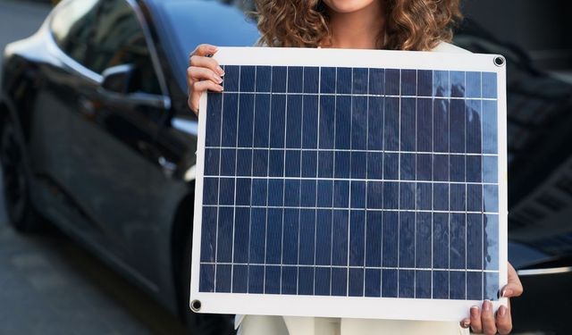 Kendi enerjini üret, evde mini güneş paneli kurulumu