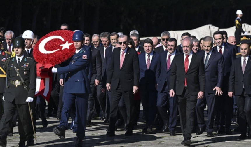 Erdoğan’dan Cumhuriyet Bayramı’nda “Vatanın Bekası” Mesajı