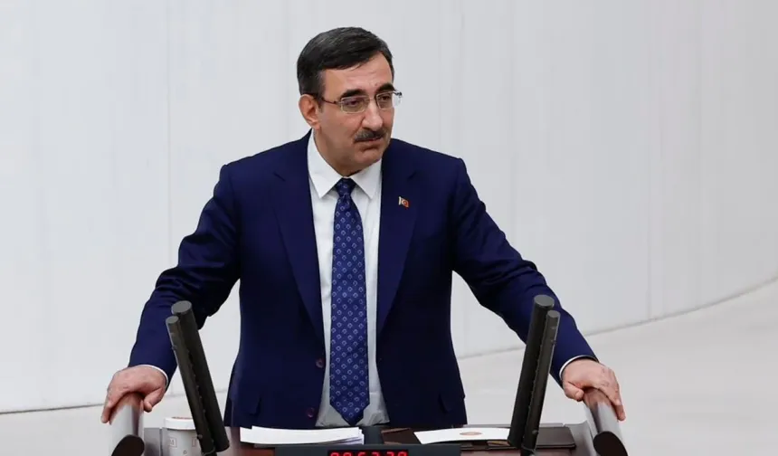 Yılmaz: Yapay zeka okuryazarlığı toplum geneline yayılmalı