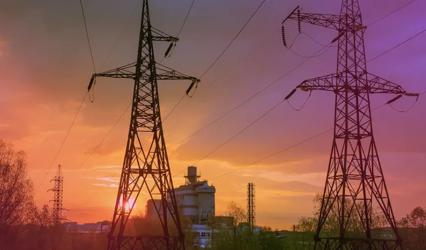 Türkiye’de elektrik üretimi tüketimi geçti