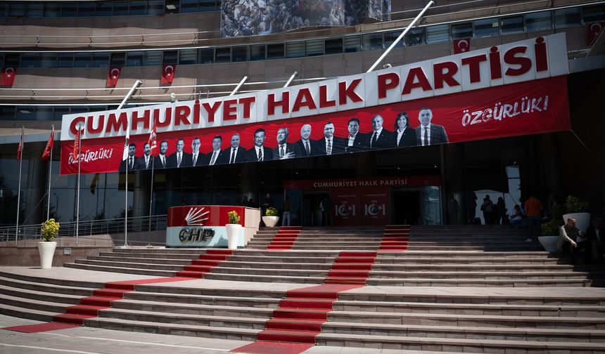 CHP'li başkanlar Özel başkanlığında toplandı