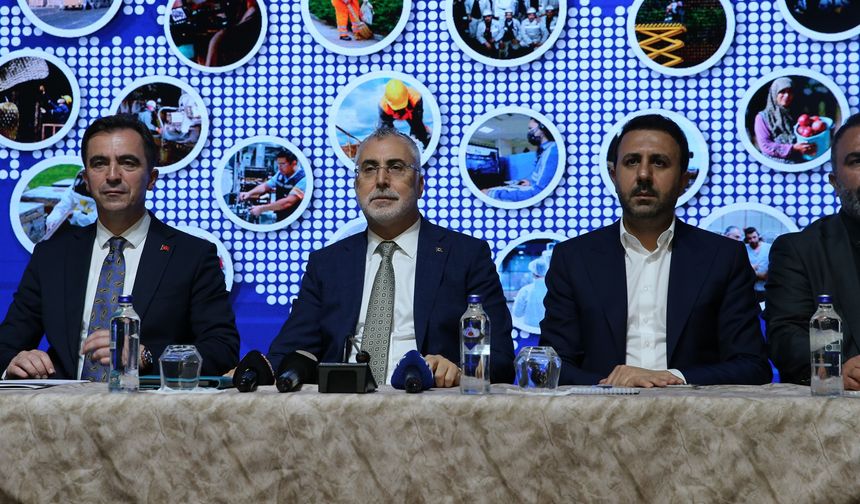 Işıkhan: Barışla yükselecek, kardeşlikle büyüyeceğiz