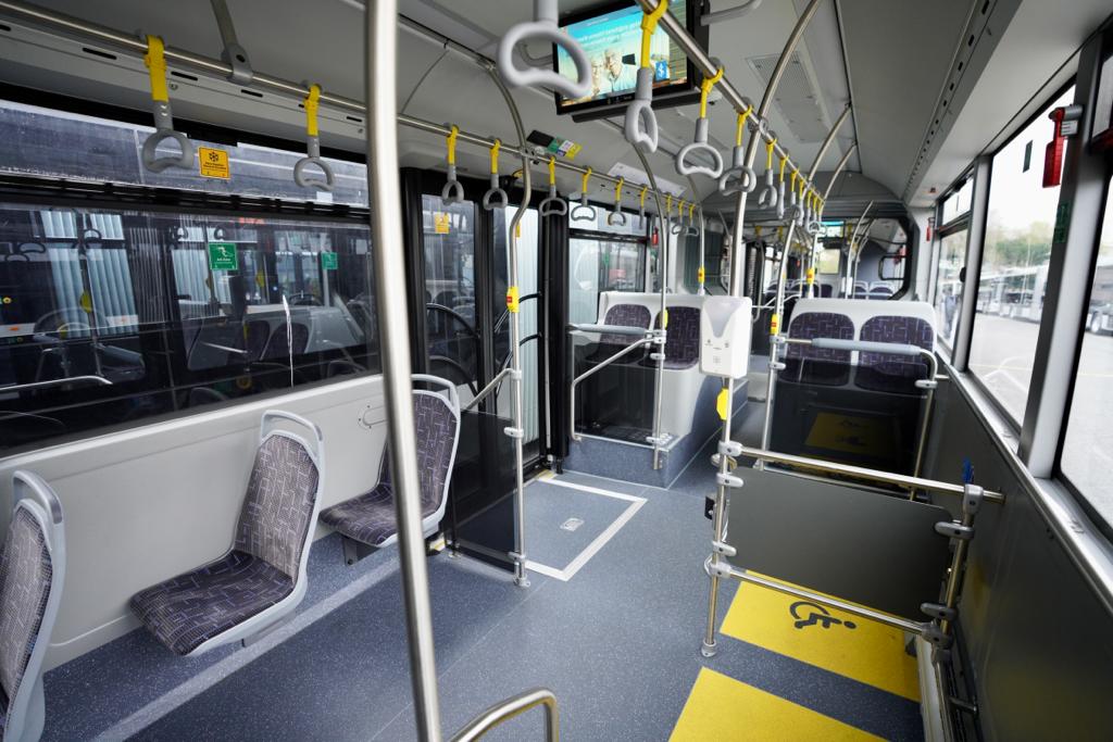 Image 2022-04-12_30 metrobüs (4)