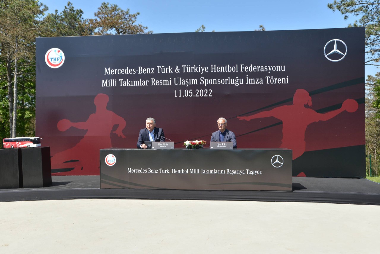 thumbnail_Mercedes-Benz Türk Türkiye Hentbol Federasyonunun resmi ulaşım sponsoru oldu_01